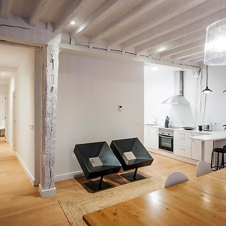 Apartamento minimalista en el corazón de Bilbao Exterior foto