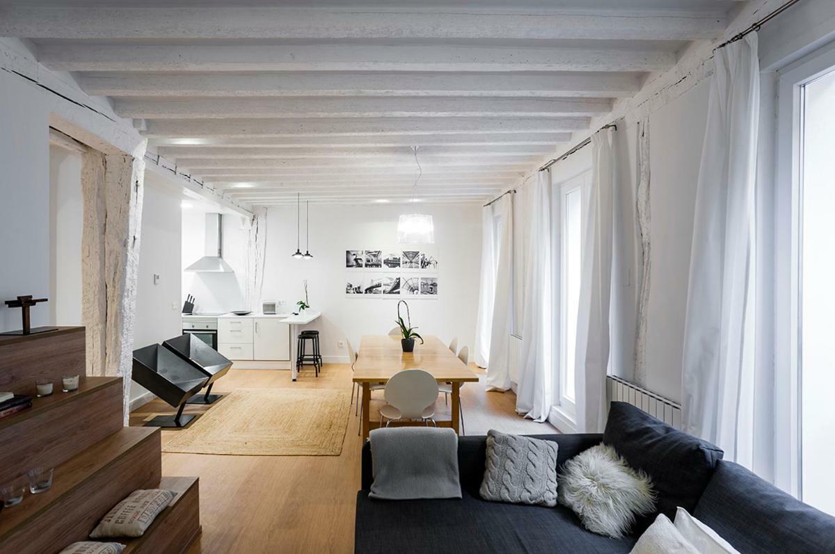 Apartamento minimalista en el corazón de Bilbao Exterior foto